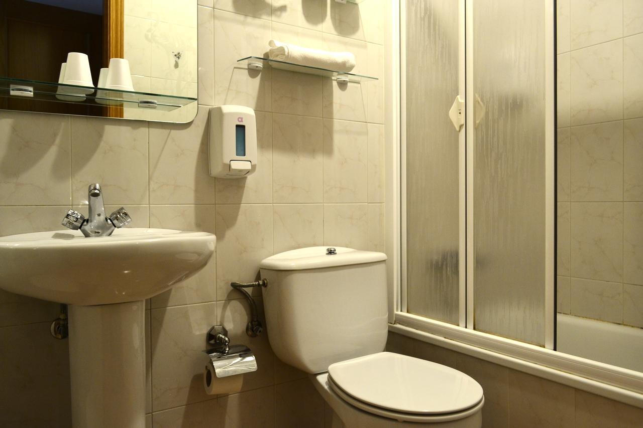 Hostal Lucus Lugo Kültér fotó