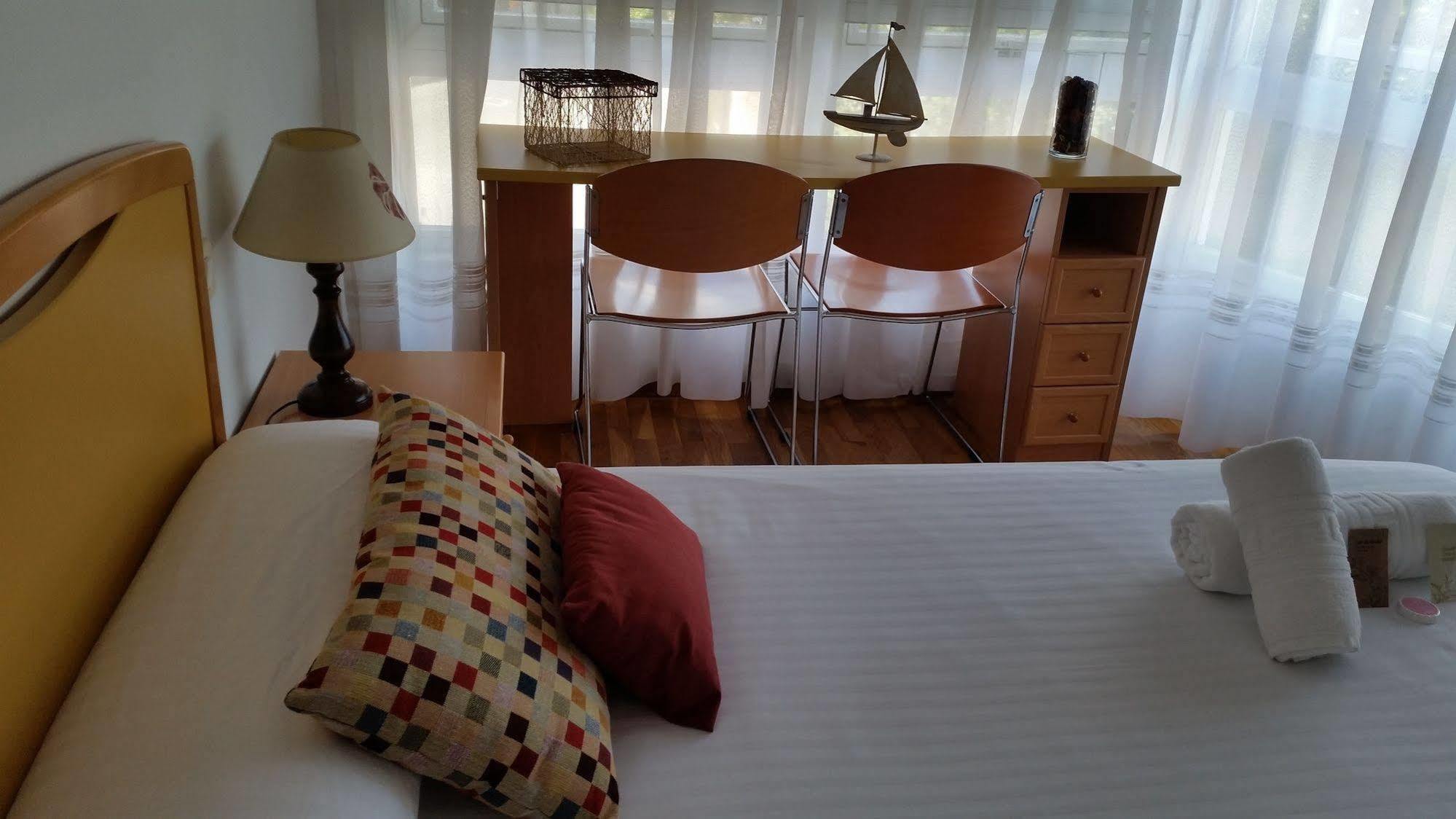 Hostal Lucus Lugo Kültér fotó