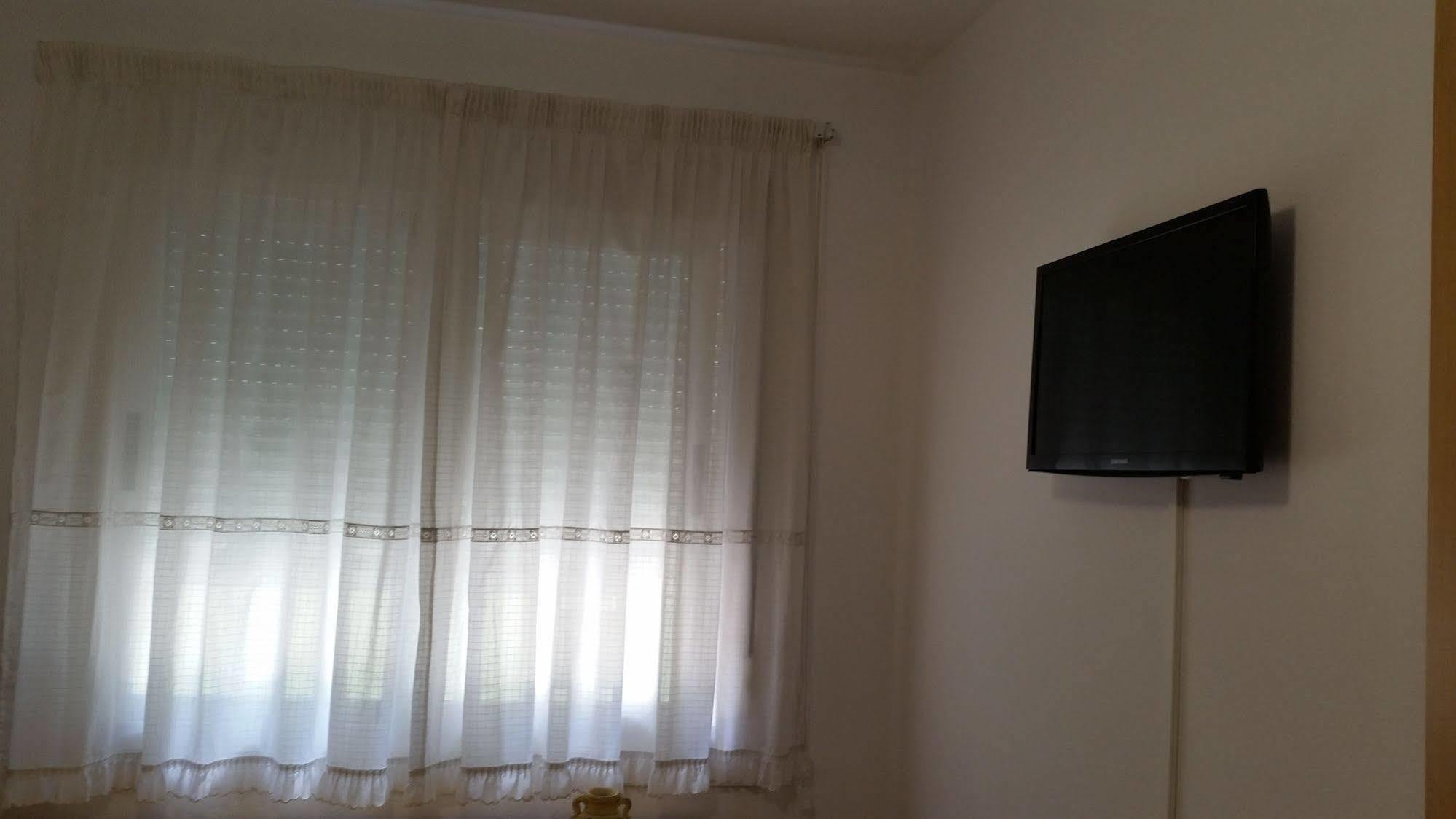 Hostal Lucus Lugo Kültér fotó