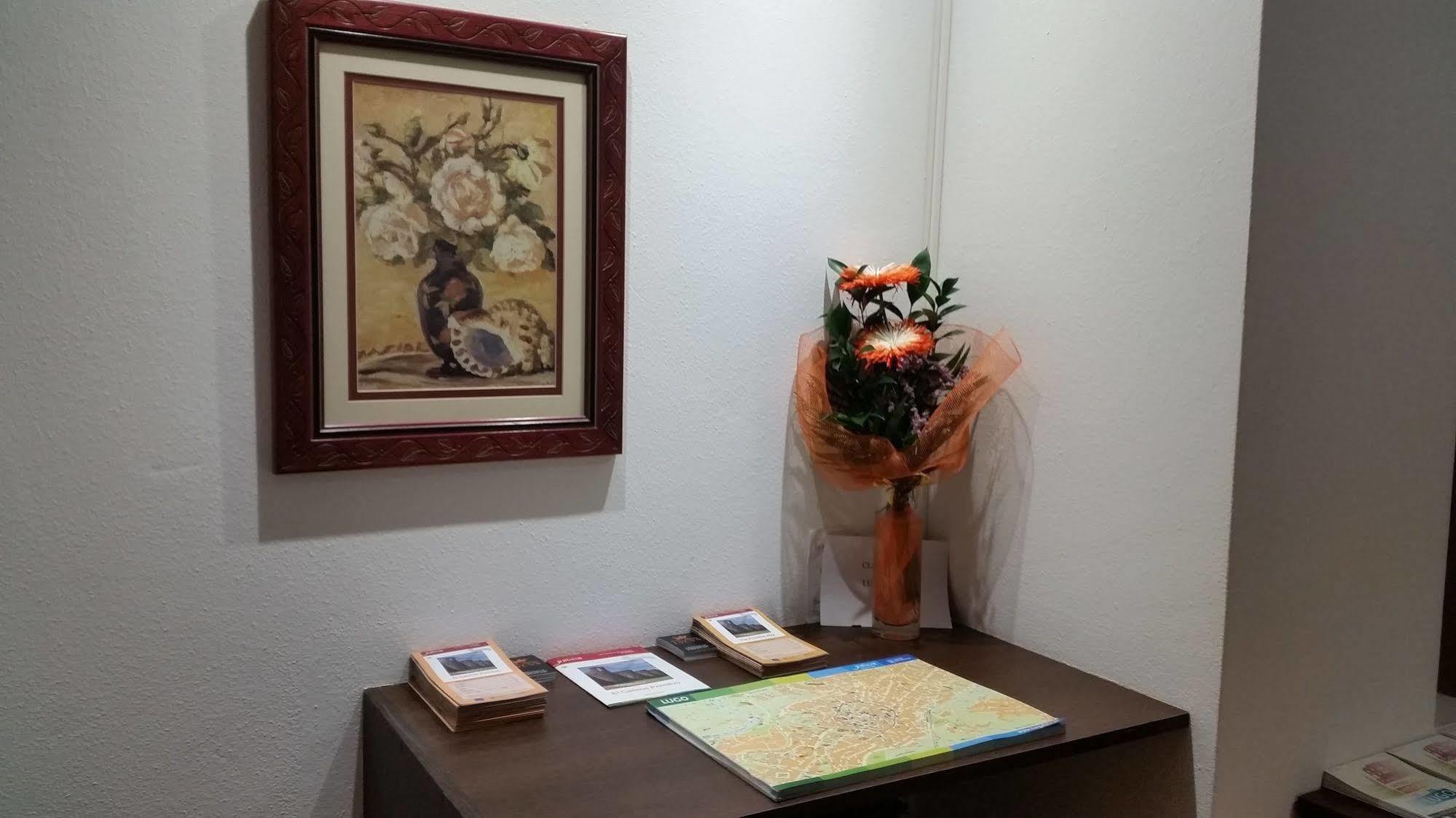 Hostal Lucus Lugo Kültér fotó